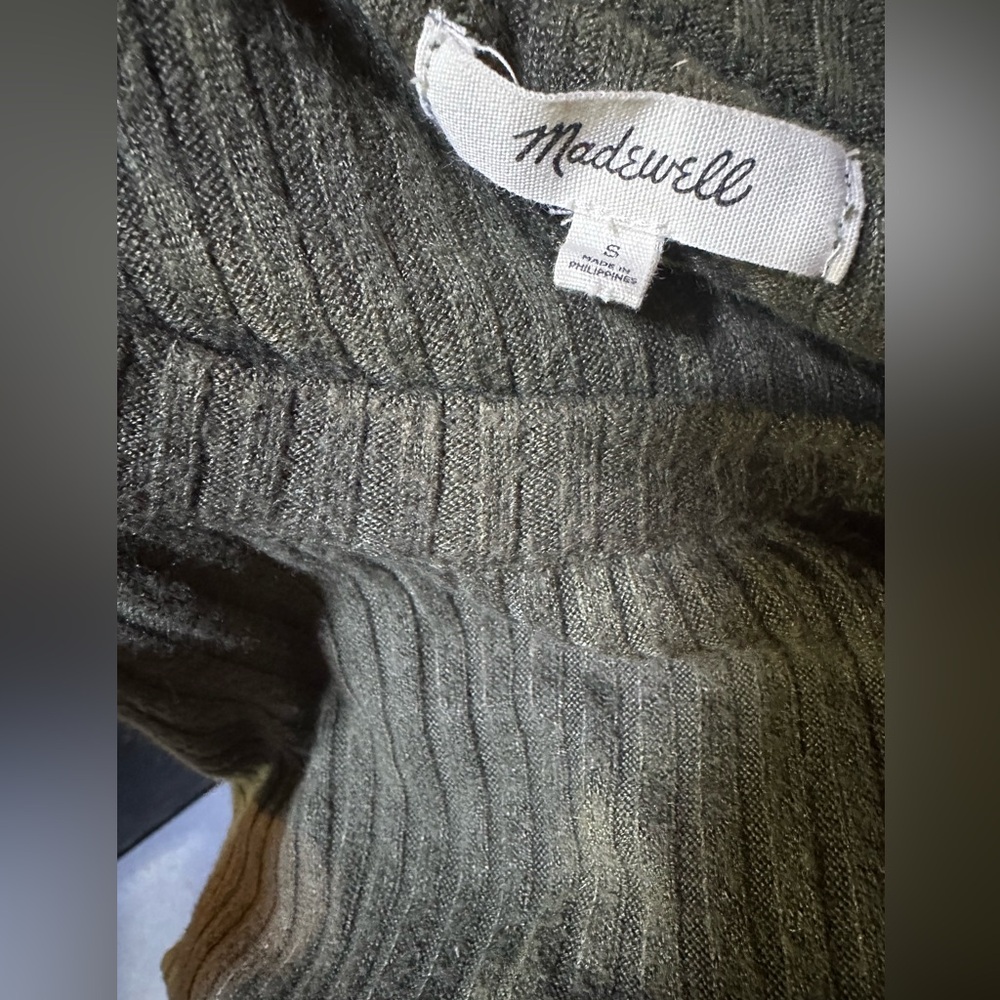 Madewell Ribbed Top - Picture 3 of 4